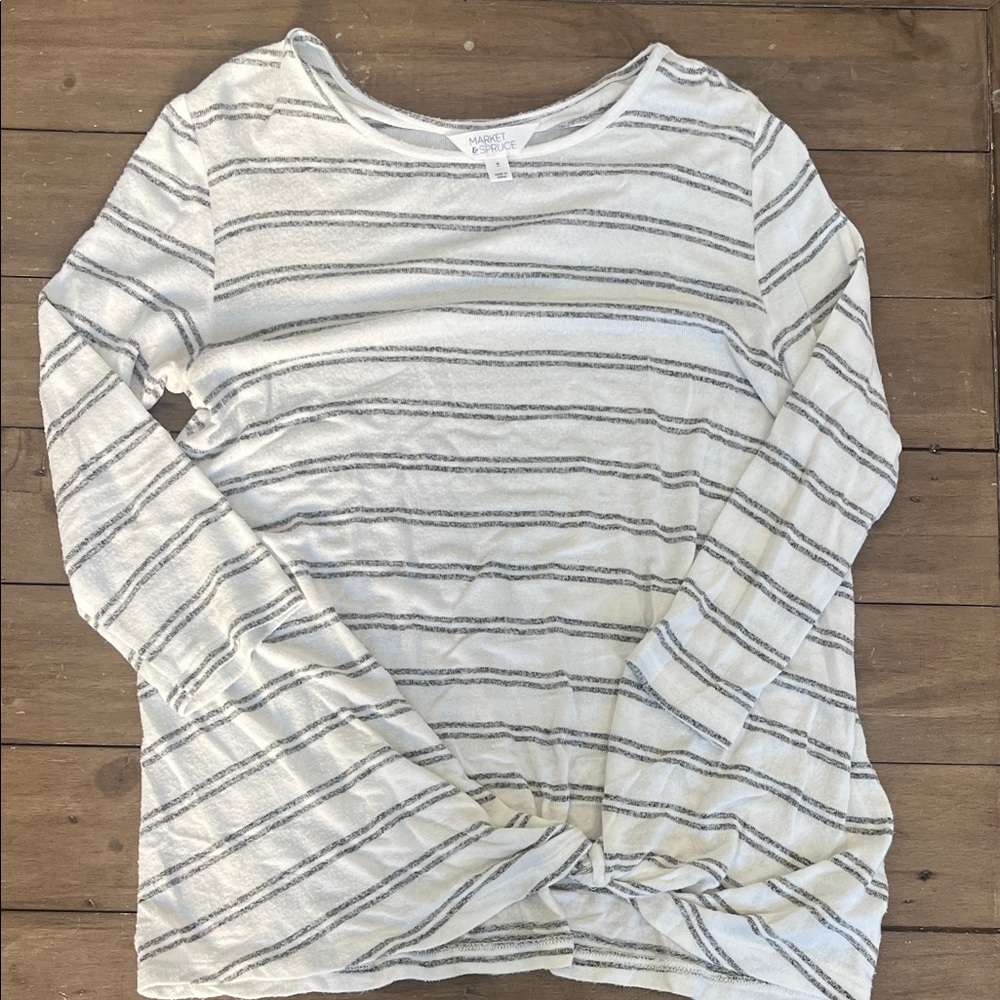 Market & Spruce White and Gray Striped Long Sleeve Tee